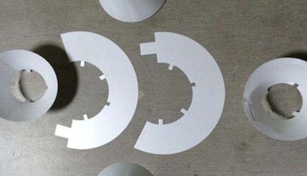 PVC剝離膜裁切機